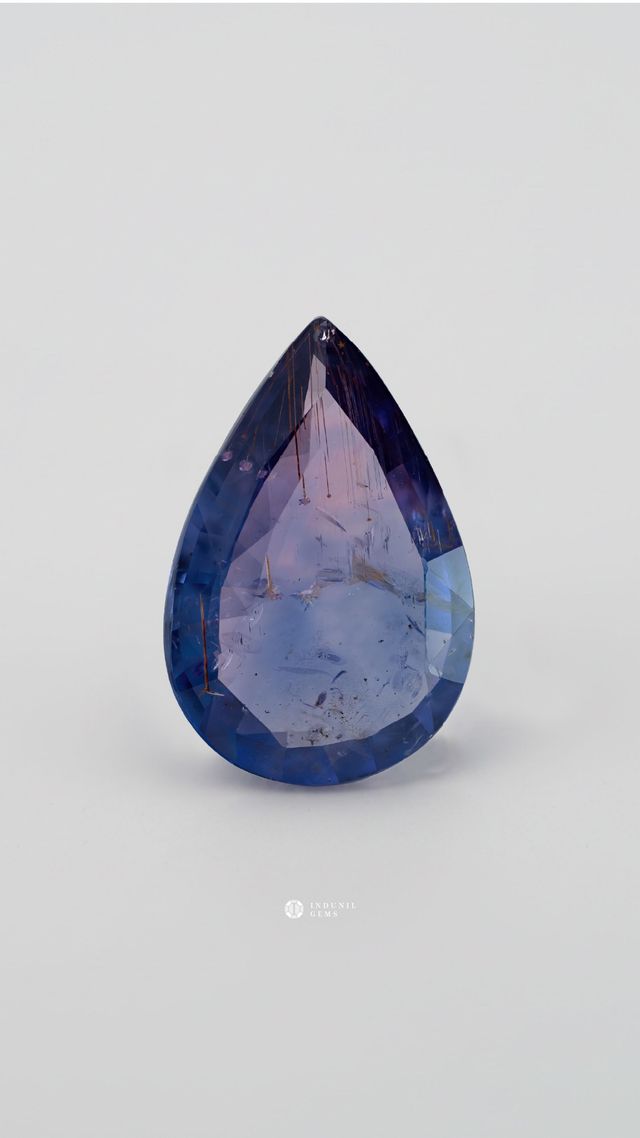 Natural Bi-Colour Sapphire, Oval
