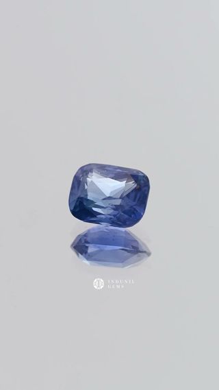 Natural Blue Sapphire, Cushion thumbnail 3