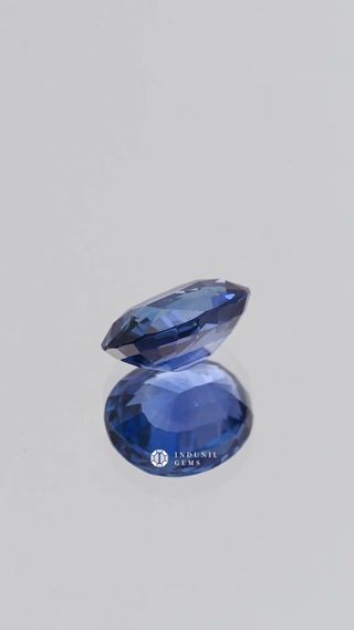 Natural Blue Sapphire, Oval thumbnail 6