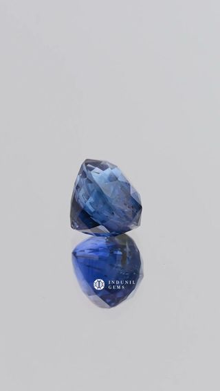 Natural Blue Sapphire, Oval thumbnail 8