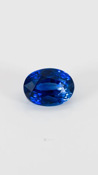 Natural Blue Sapphire, Oval thumbnail 2
