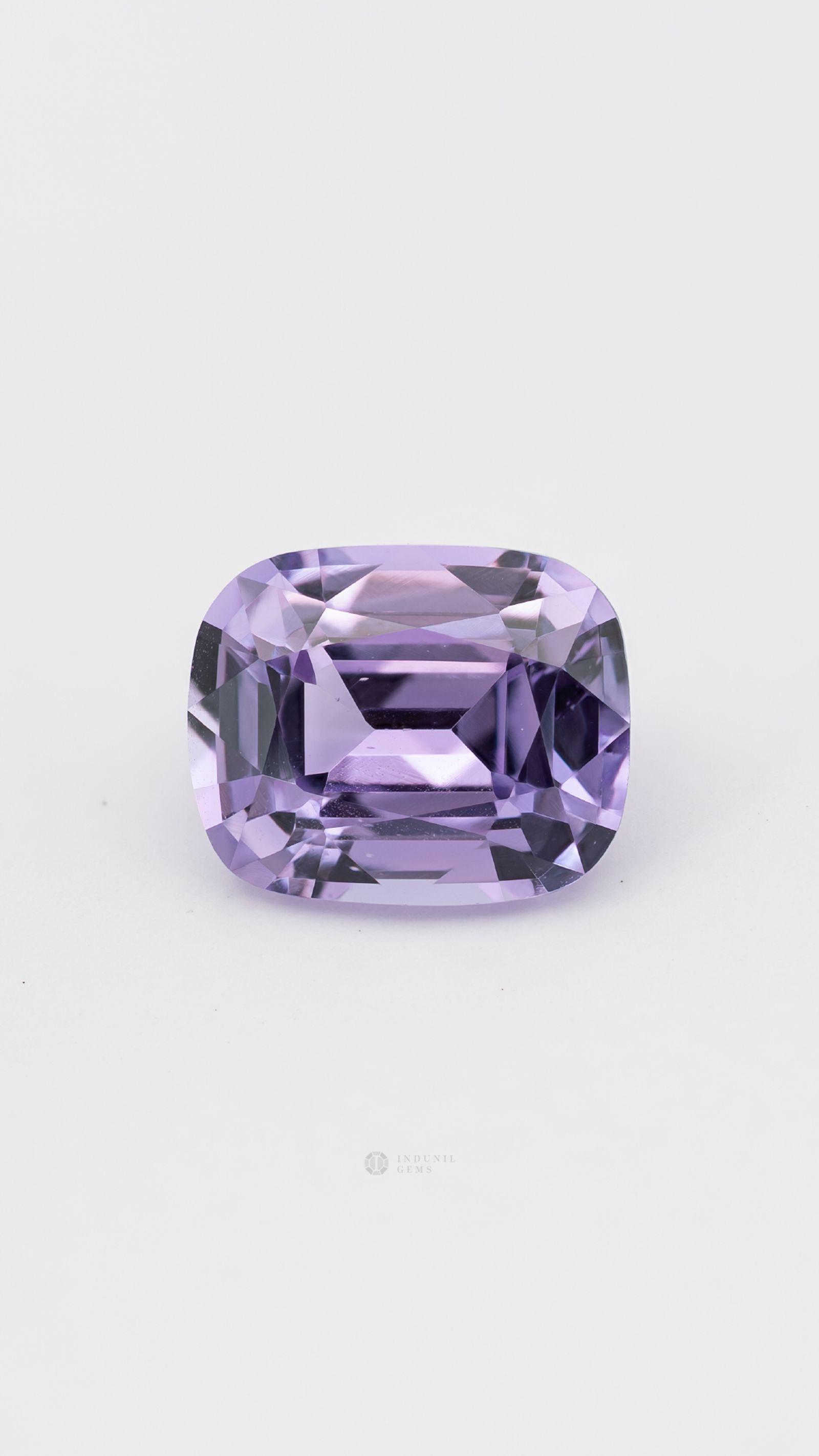 Natural Lilac Spinel, Cushion