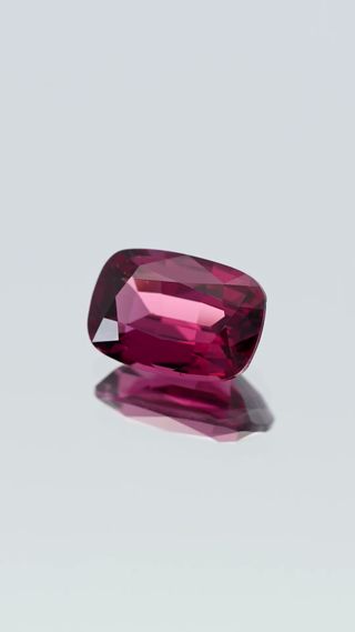Natural Rhodolite Garnet Unheated thumbnail 3