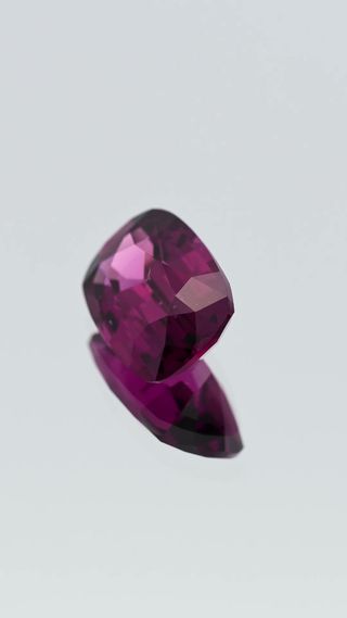 Natural Rhodolite Garnet Unheated thumbnail 4